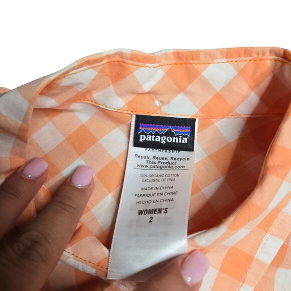 Patagonia Women's Long-Sleeve Orange Plaid Button Down Shirt Size: 2 - Picture 3 of 3